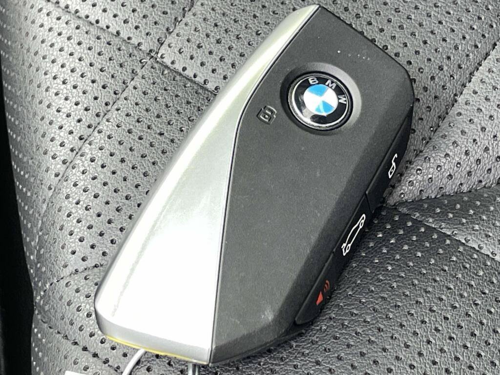 Used 2026 BMW X5 xDrive40i AWD/4WD image 4