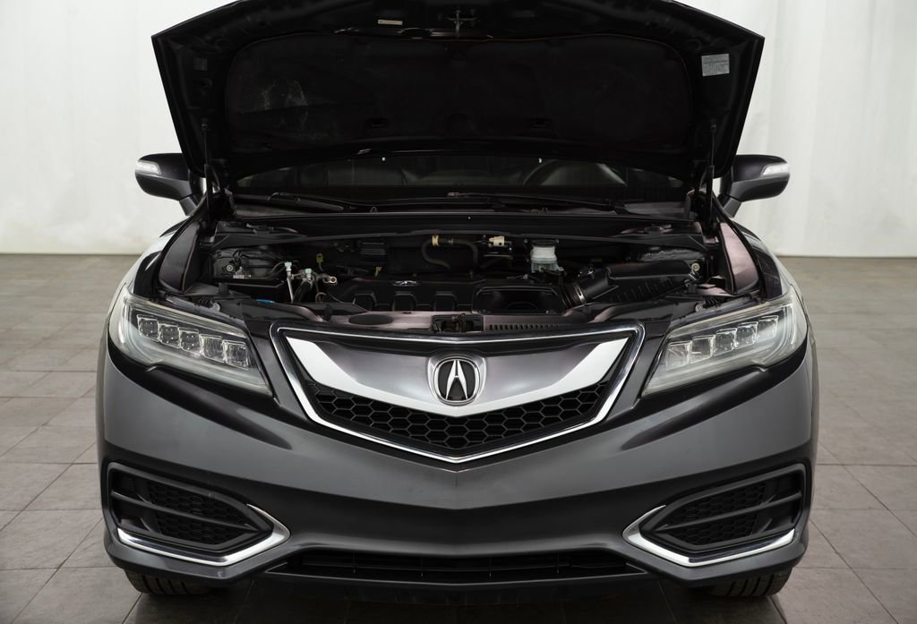 Used 2016 Acura RDX AWD image 3