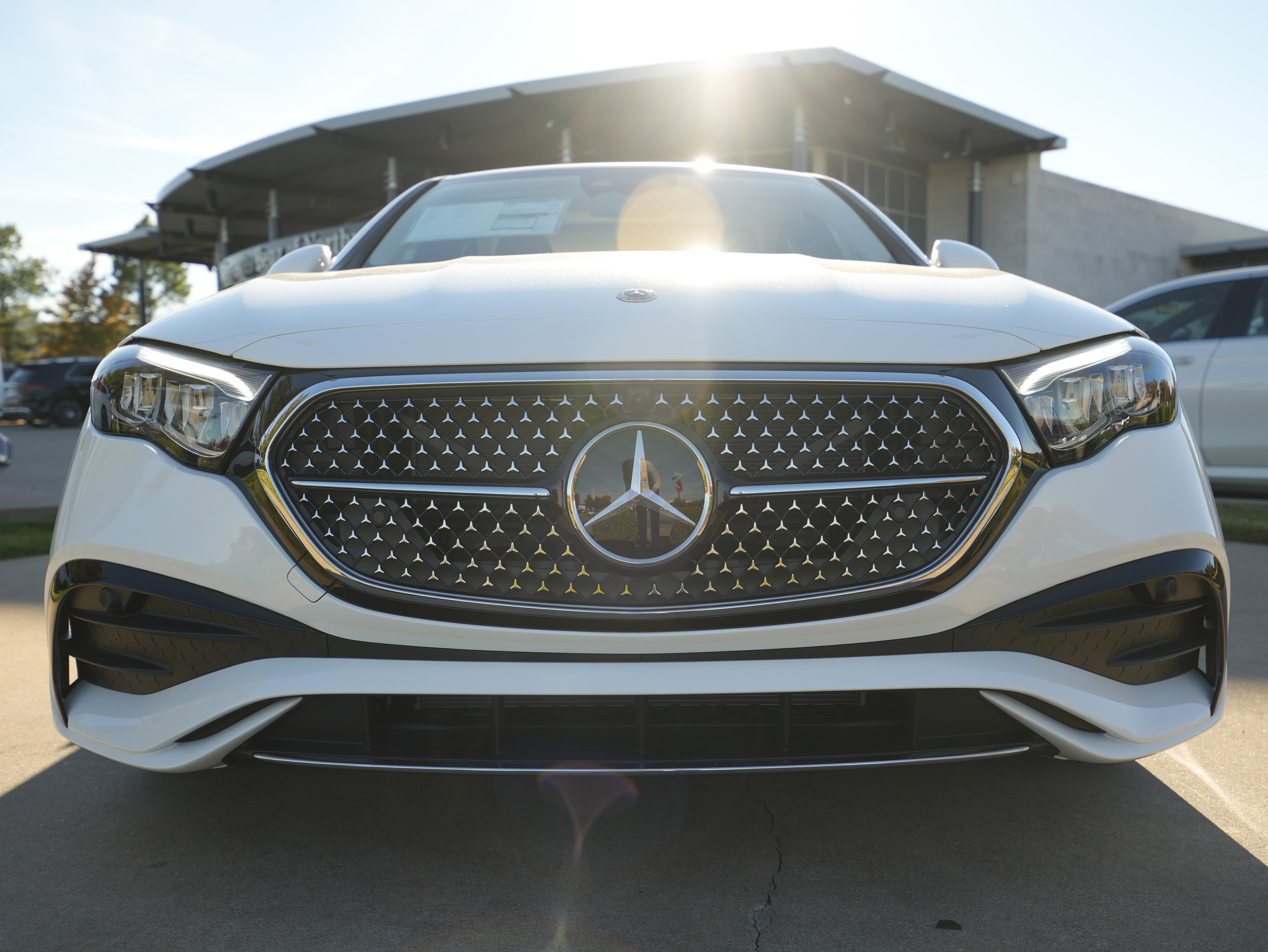 New 2026 Mercedes-Benz E 350 4MATIC Sedan image 10