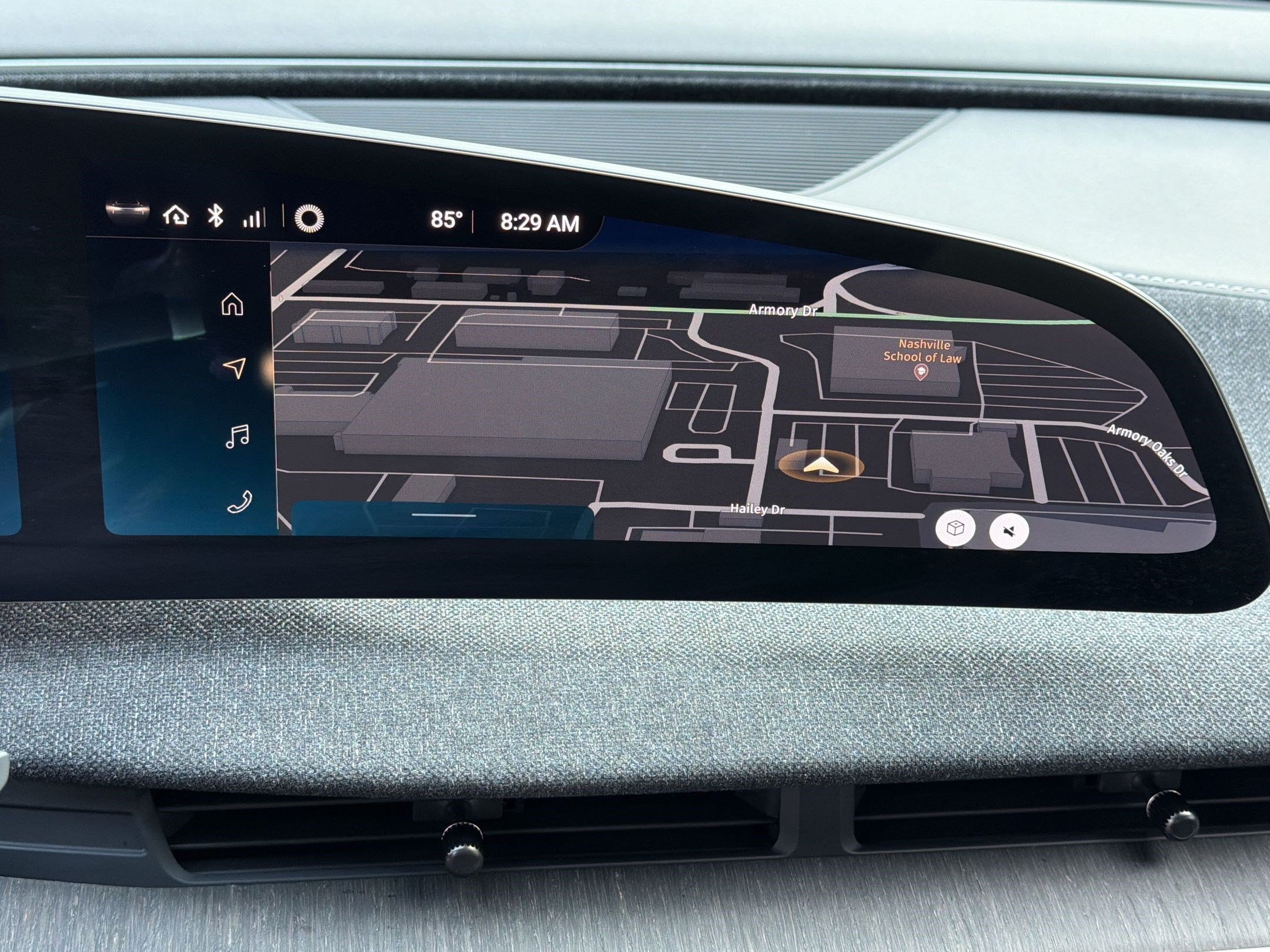 Used 2024 Lucid Air Pure RWD image 17