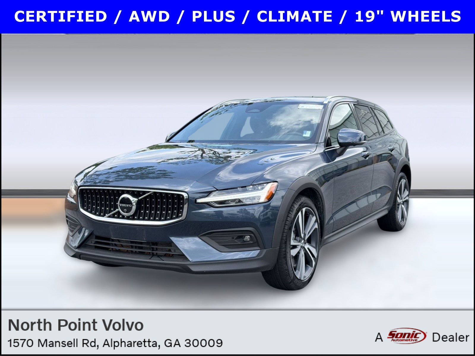Certified 2025 Volvo V60 B5 Cross Country Plus AWD/4WD image 1