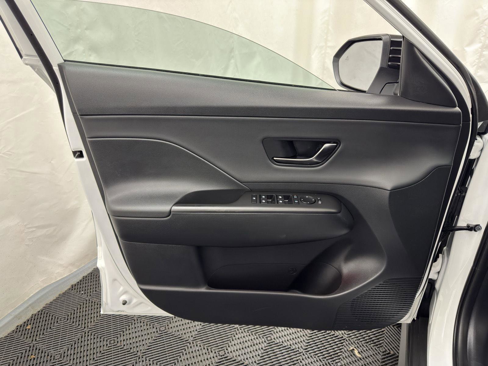 Used 2025 Hyundai Kona N Line S image 17