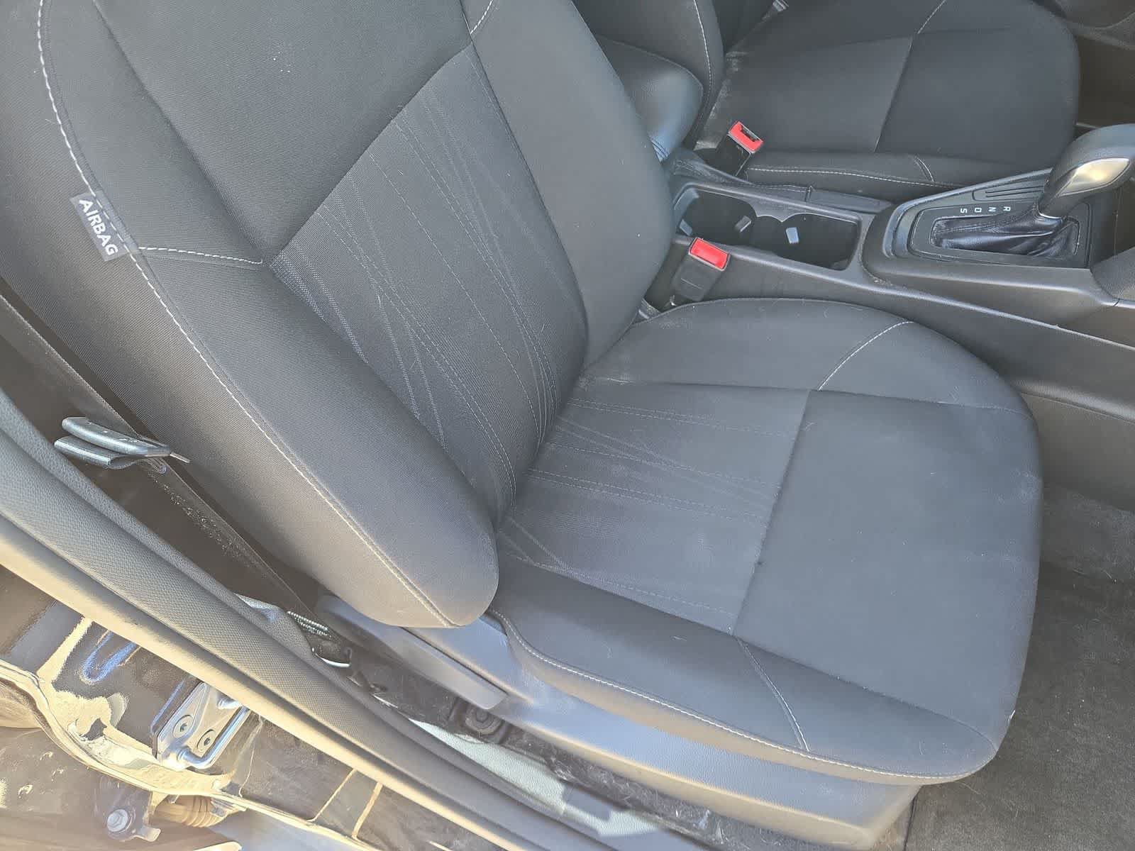 Used 2018 Ford Focus SEL FWD image 22
