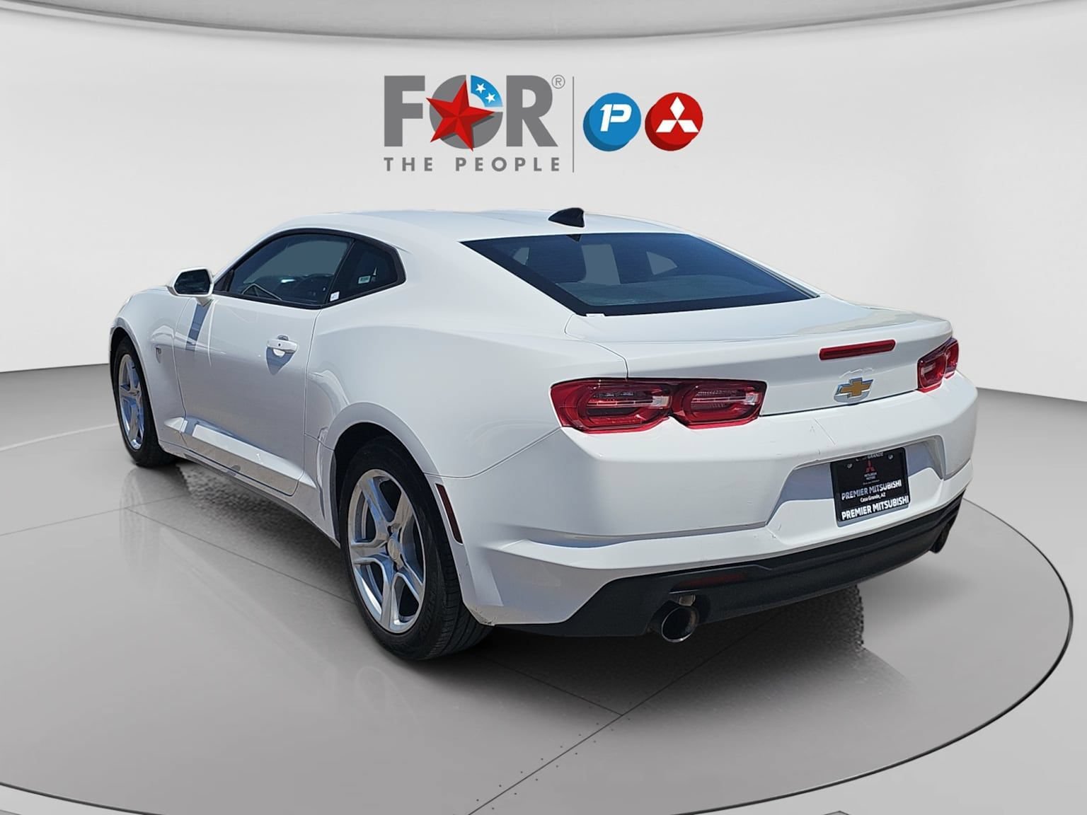 Used 2023 Chevrolet Camaro LT RWD image 24