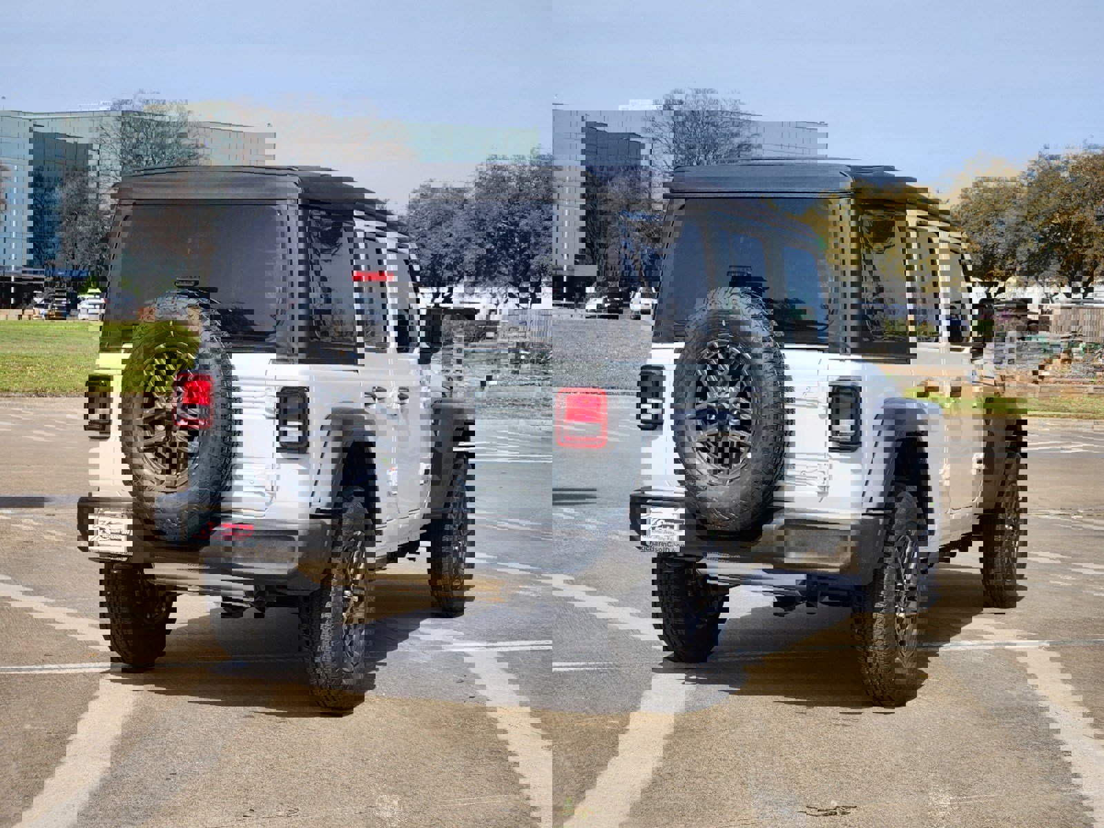 New 2025 Jeep Wrangler Unlimited Sport image 7