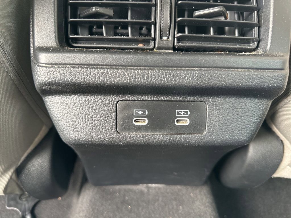 Used 2025 Honda Accord SE image 16