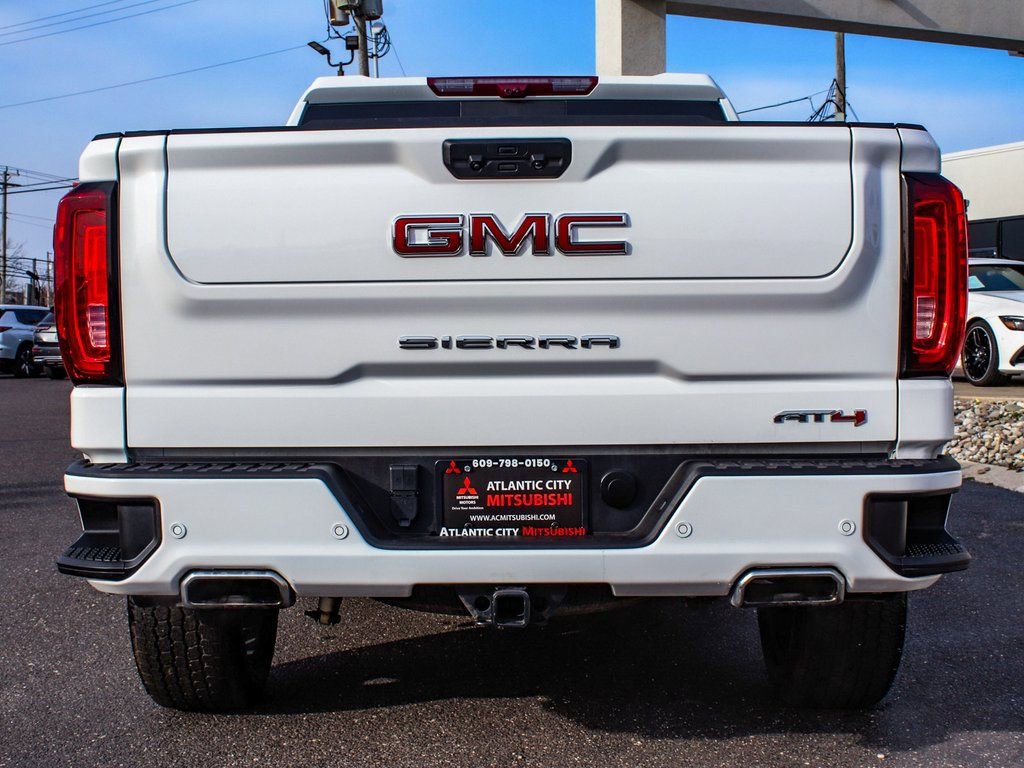 Used 2024 GMC Sierra 1500 AT4 w/ Technology Package image 5