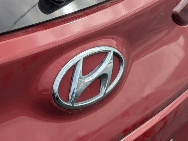 Used 2021 Hyundai Kona SEL image 5