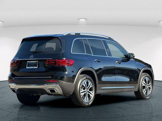 Used 2025 Mercedes-Benz GLB 250 image 7