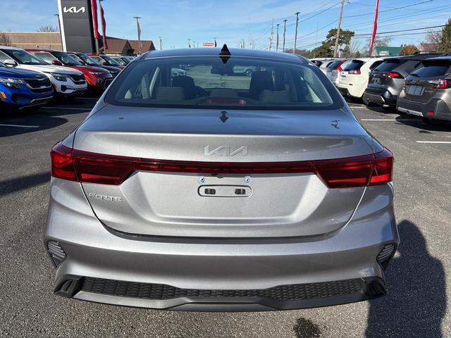 Certified 2023 Kia Forte LXS image 7