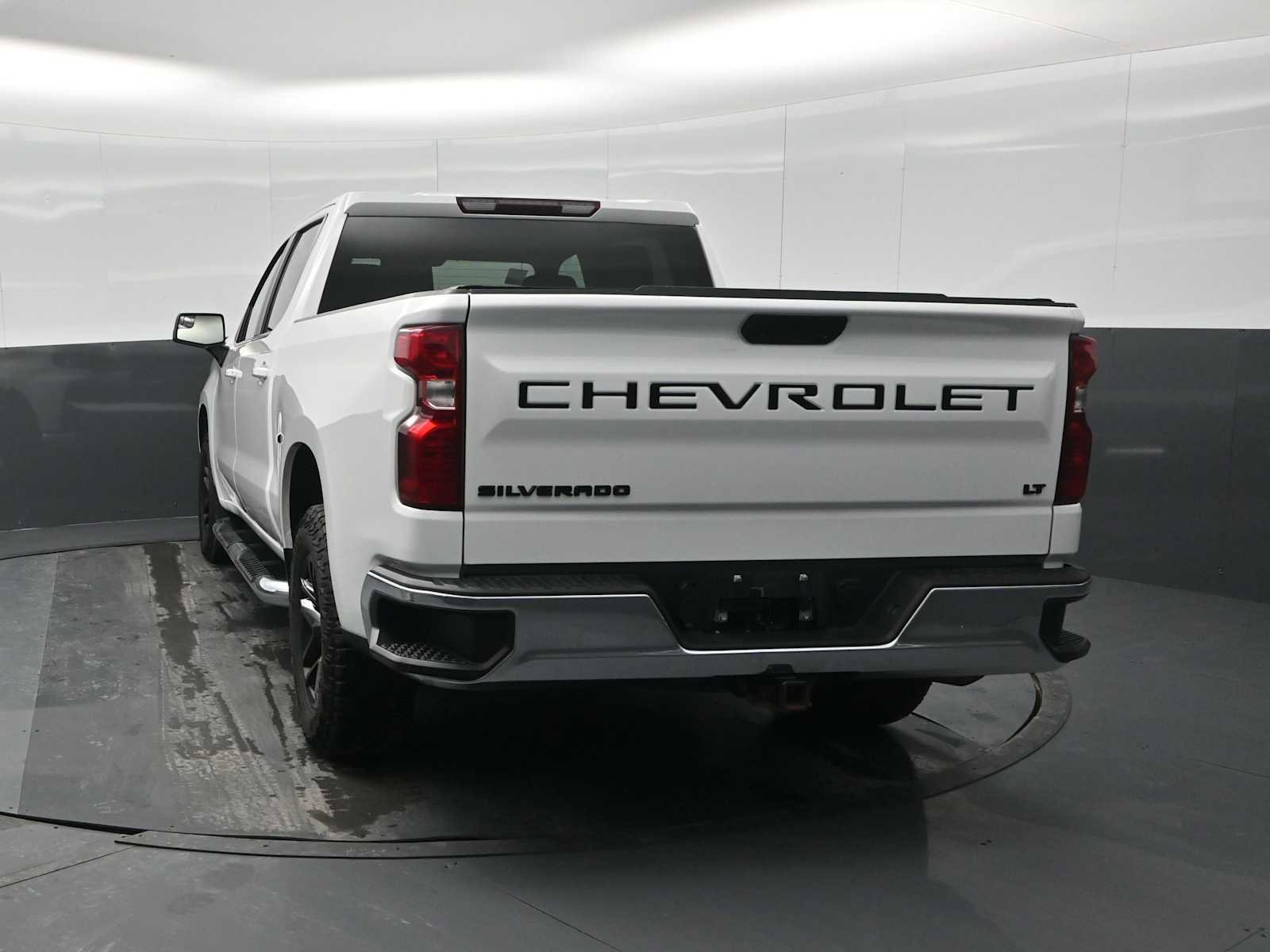 Used 2021 Chevrolet Silverado 1500 LT w/ Bed Protection Package image 7
