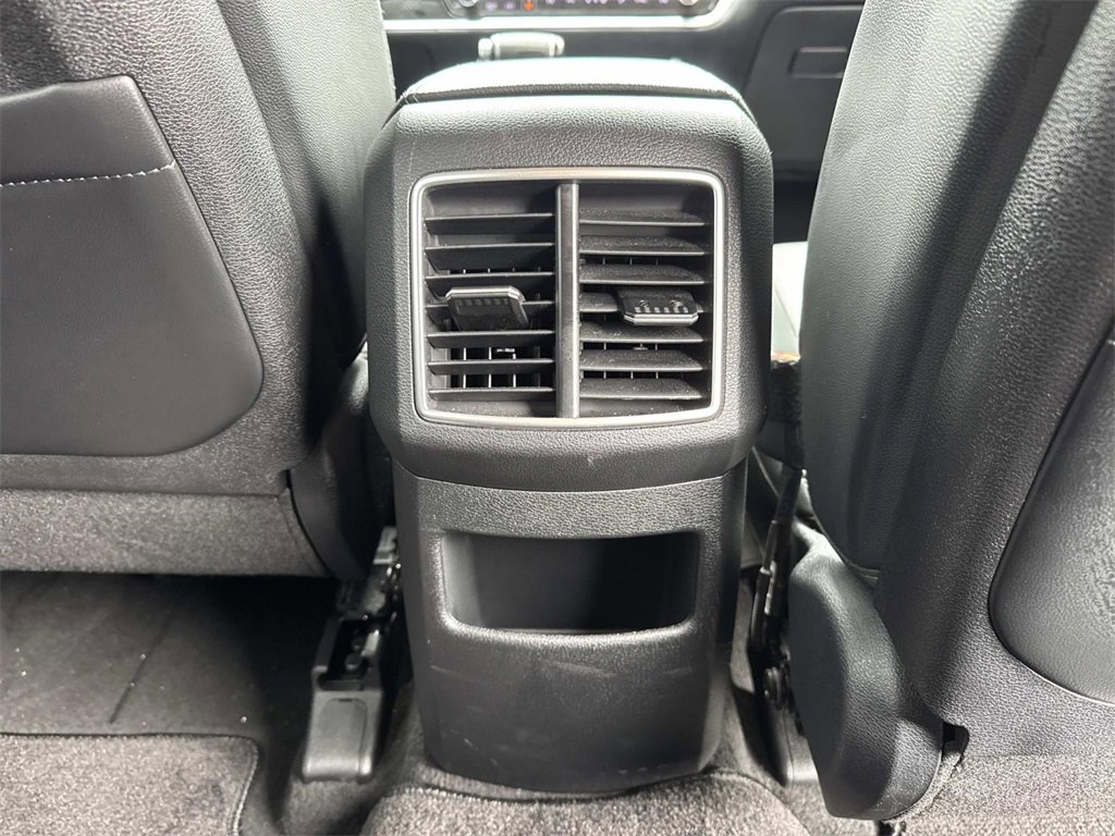 Used 2023 Kia Sportage EX image 18