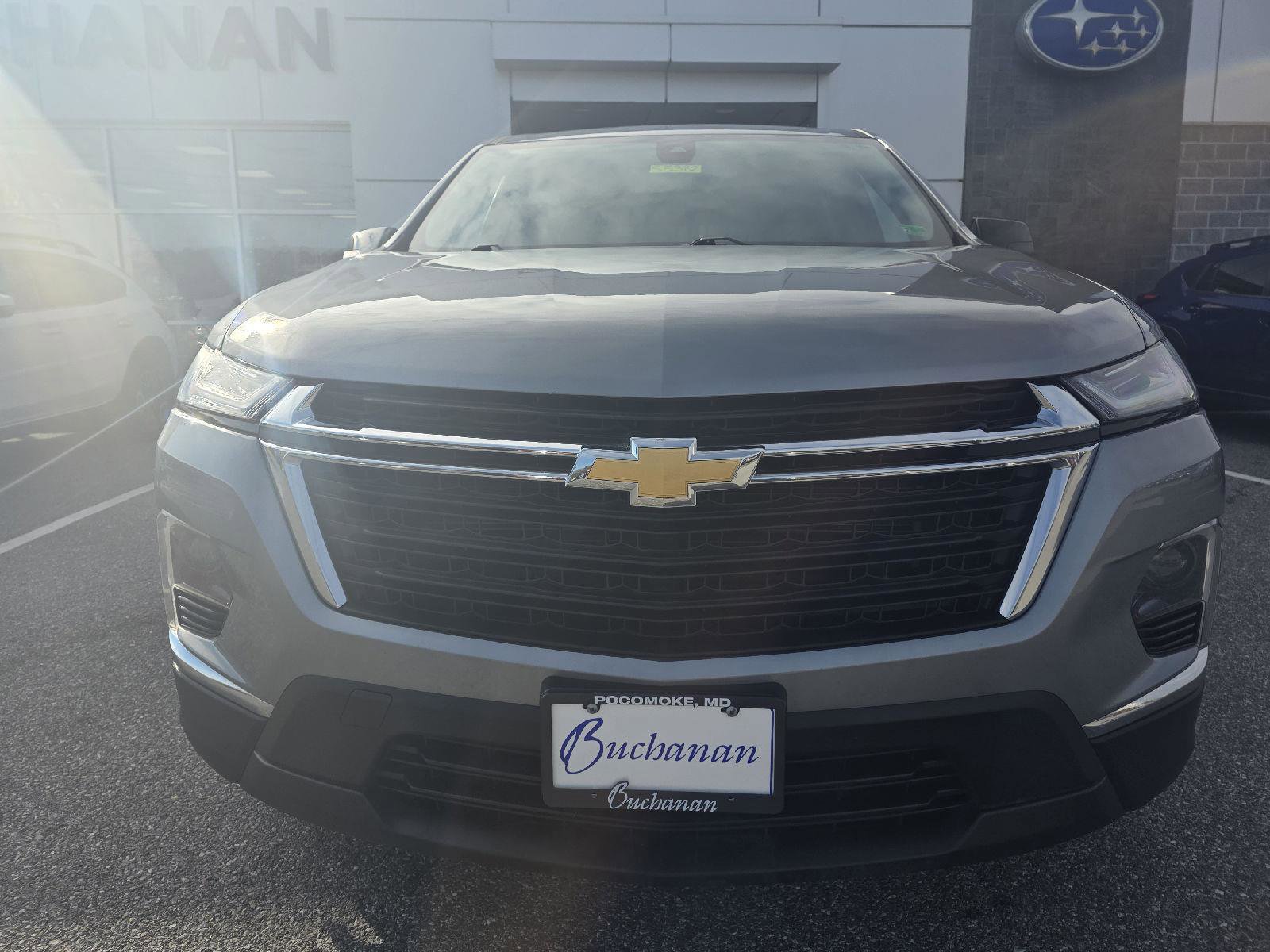 Used 2023 Chevrolet Traverse LS image 2