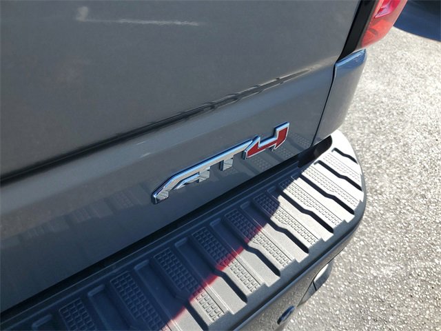 Used 2022 GMC Sierra 1500 AT4 w/ AT4 Premium Package image 7
