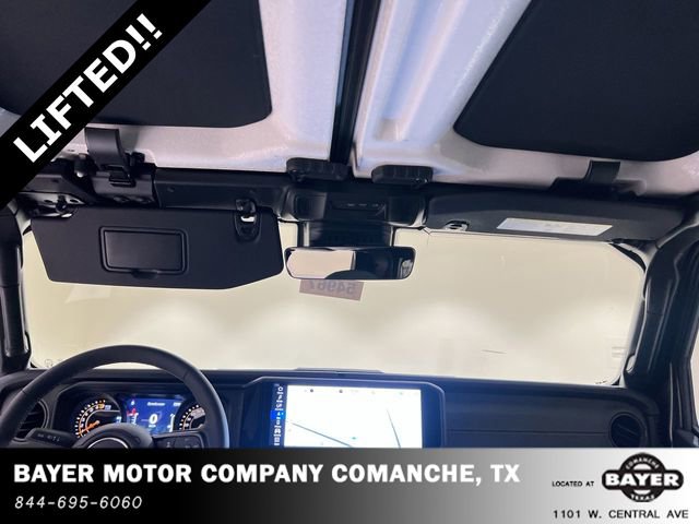 Used 2025 Jeep Gladiator Mojave AWD/4WD image 19