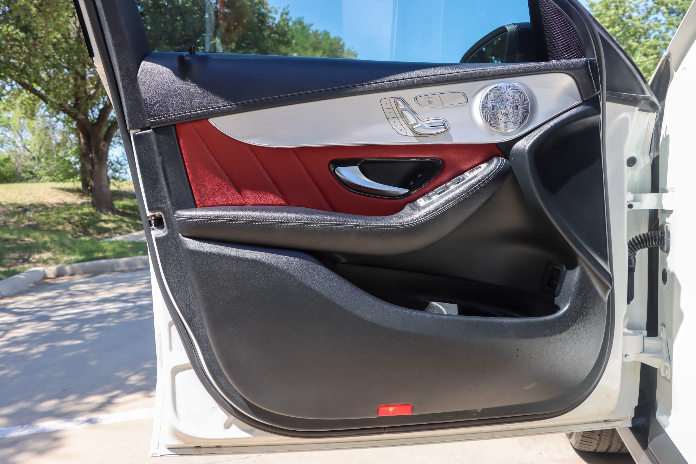 Used 2019 Mercedes-Benz GLC 300 4MATIC Coupe w/ AMG Line image 13