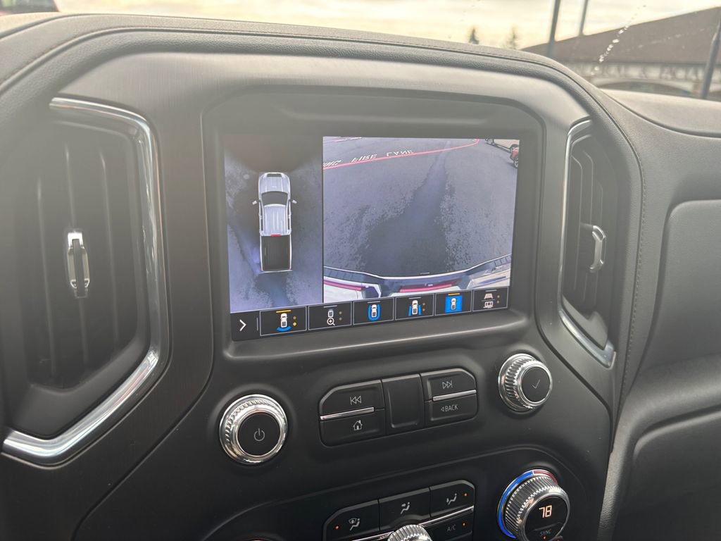 Used 2022 GMC Sierra 3500 AT4 w/ AT4 Preferred Package image 20