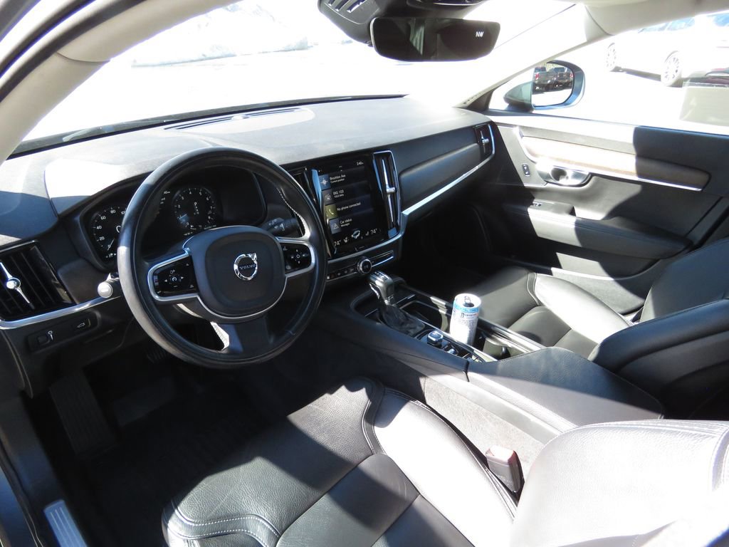 Used 2018 Volvo V90 T5 Cross Country w/ Convenience Package AWD/4WD image 11