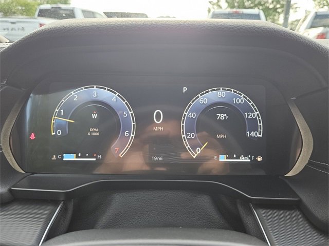 New 2025 Jeep Grand Cherokee Laredo X image 14