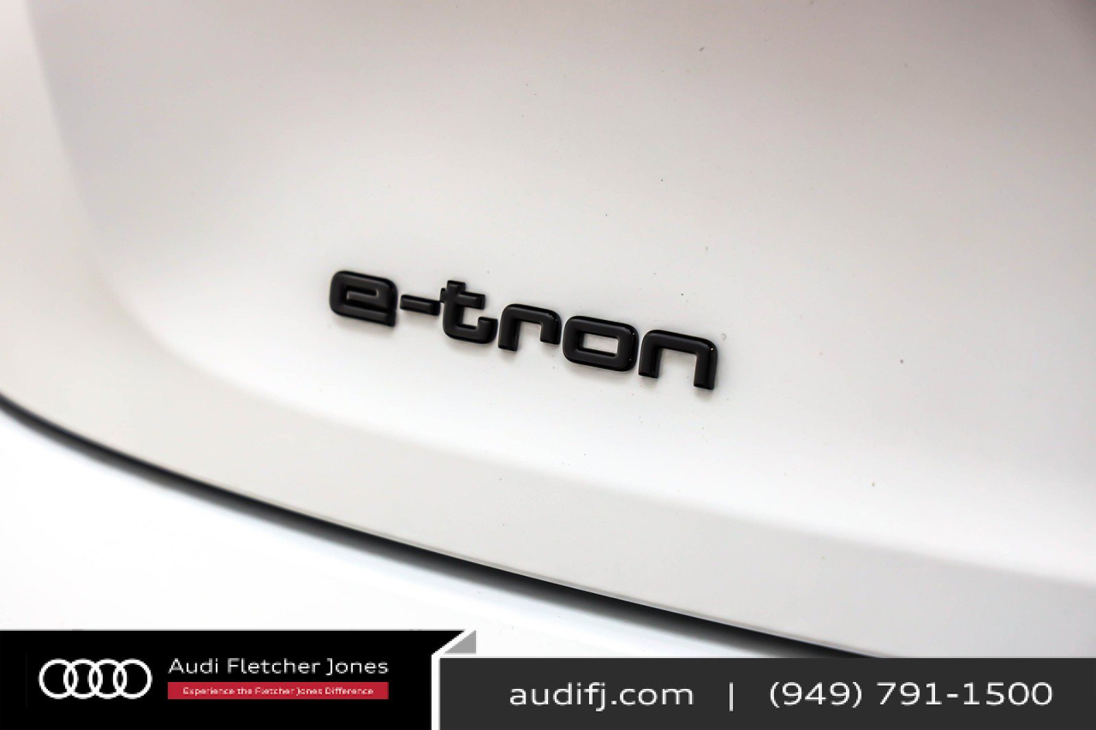 Used 2023 Audi e-tron Prestige w/ Prestige Package image 9