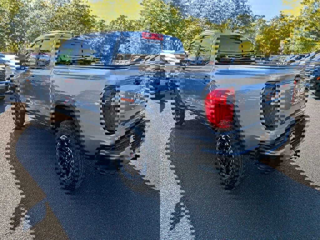 New 2026 GMC Canyon AT4 image 6