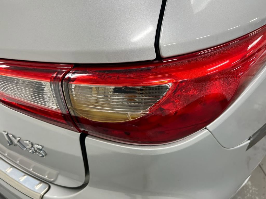 Used 2013 INFINITI JX35 AWD w/ Premium Pkg image 38