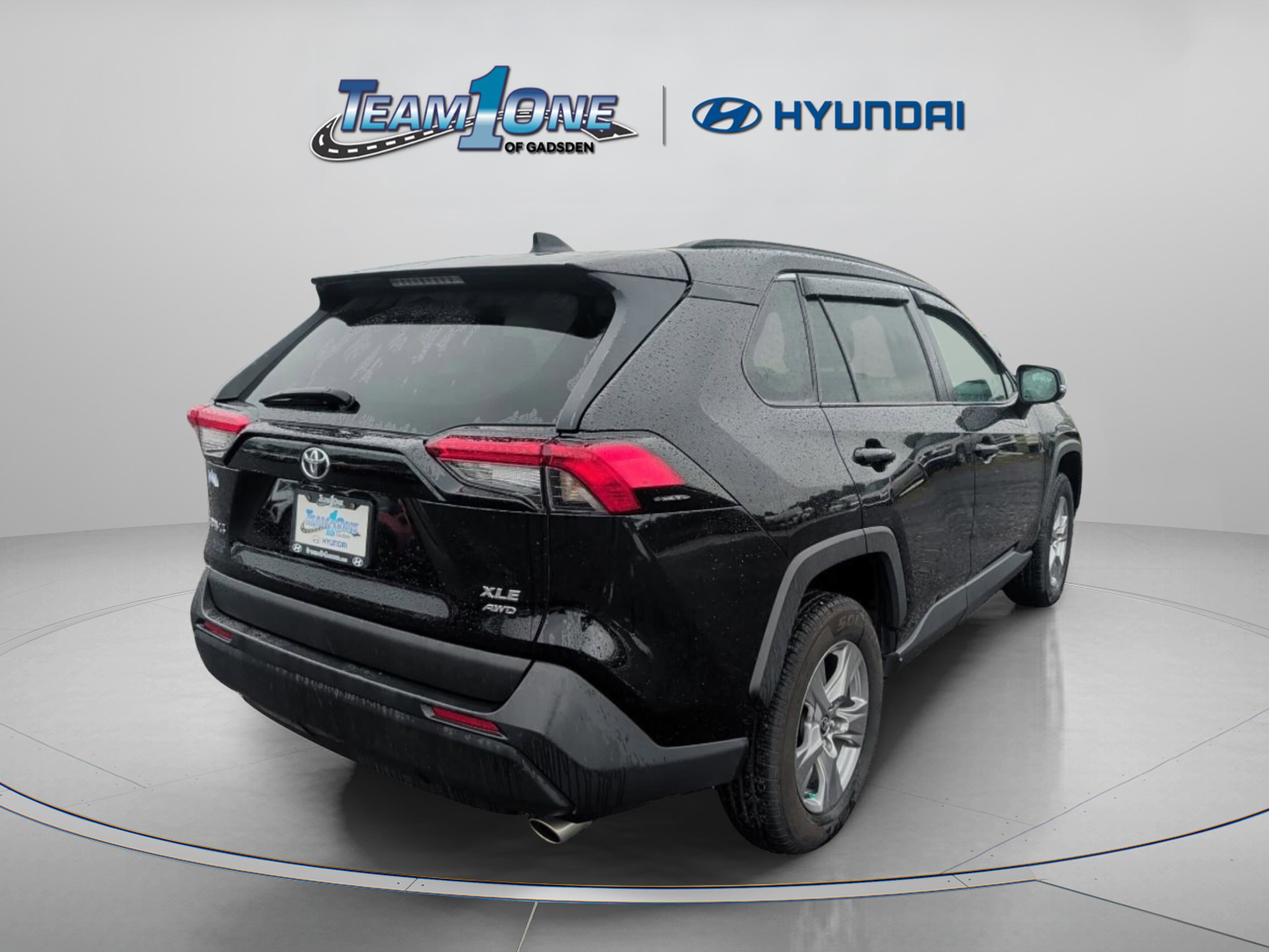 Used 2024 Toyota RAV4 XLE w/ Convenience Package AWD/4WD image 5