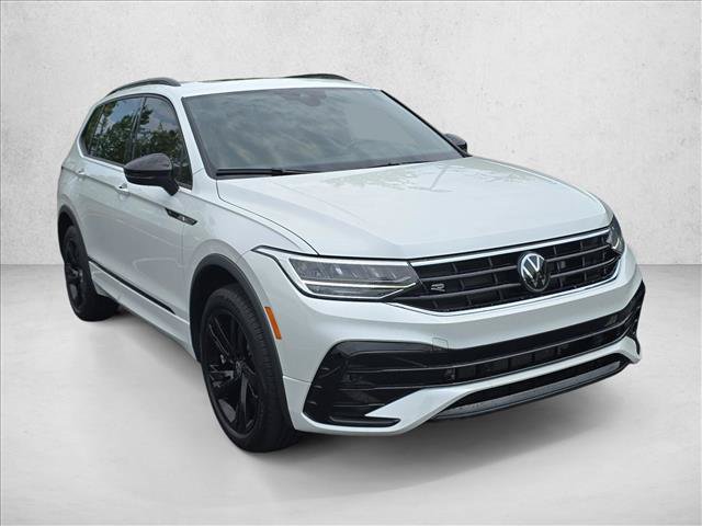 Used 2024 Volkswagen Tiguan SE R-Line FWD video 3