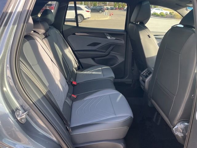 New 2026 Volkswagen Tiguan SE R-Line image 25