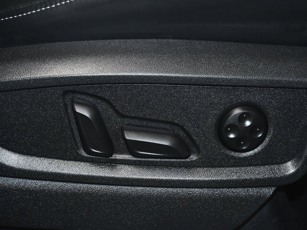 Used 2023 Audi SQ5 Premium Plus w/ Premium Plus Package image 71