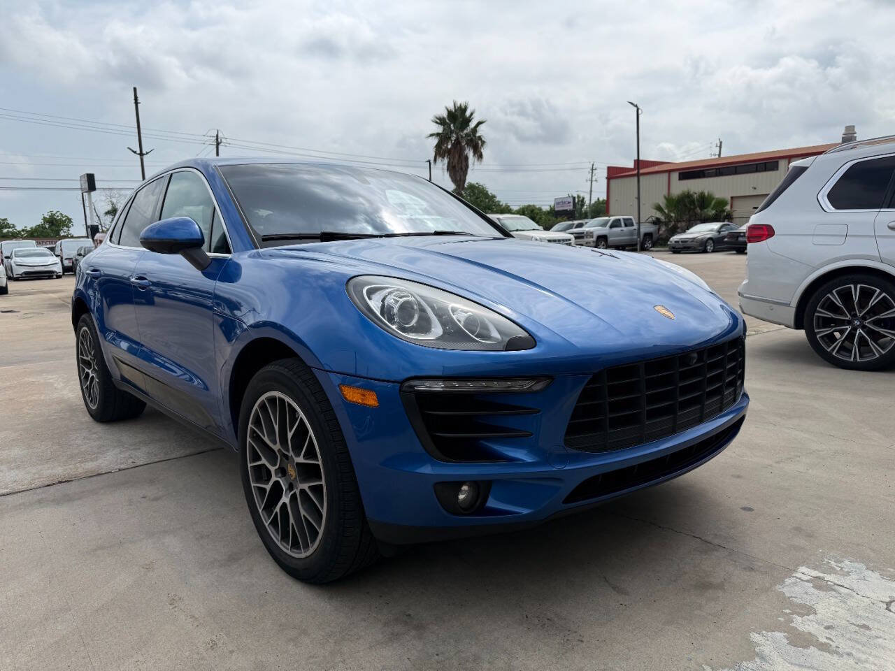 Used 2016 Porsche Macan S AWD/4WD image 3