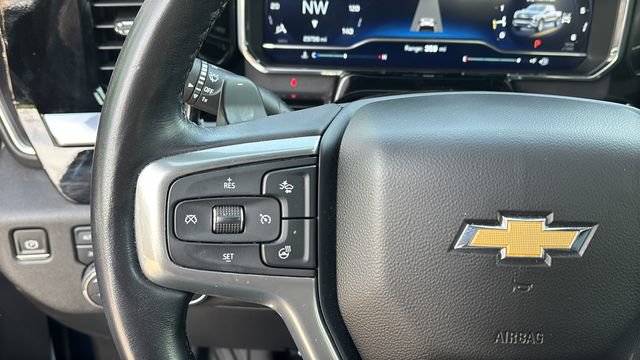 Used 2022 Chevrolet Silverado 1500 LTZ AWD/4WD image 22