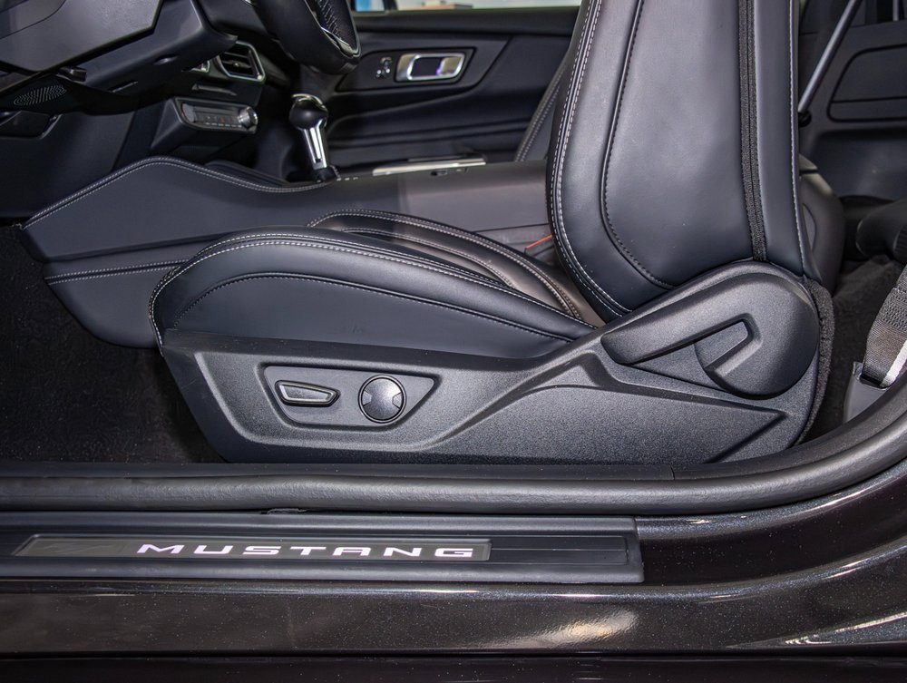 Used 2024 Ford Mustang GT Premium image 15