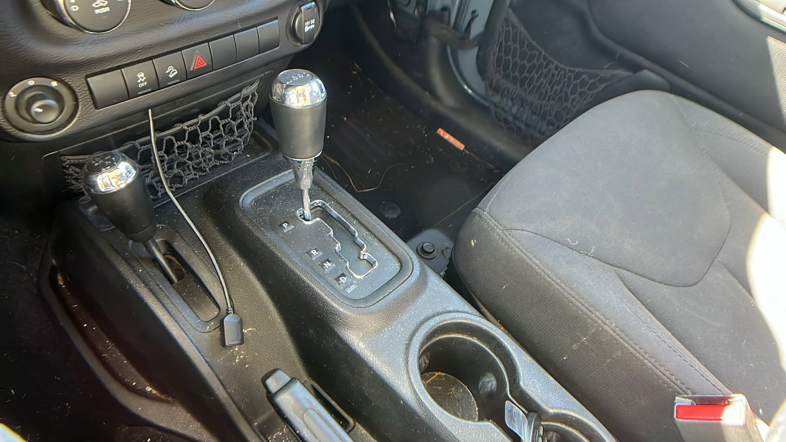 Used 2015 Jeep Wrangler Unlimited Sport w/ Quick Order Package 24S image 29