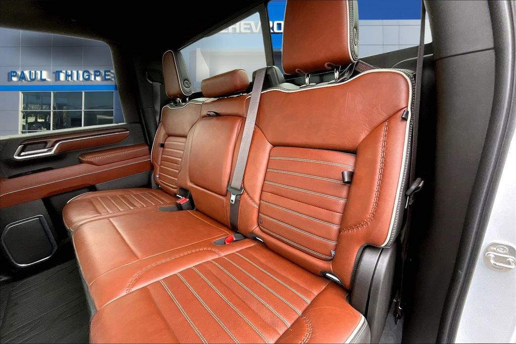 Used 2024 GMC Sierra 3500 Denali Ultimate image 23