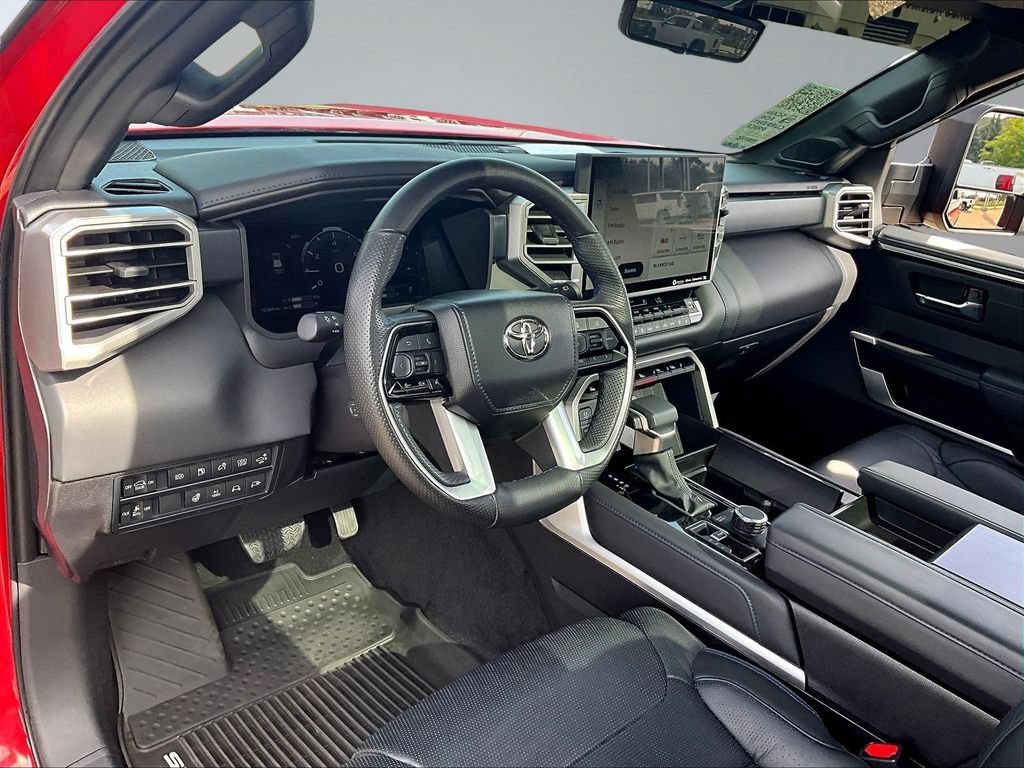 Used 2024 Toyota Sequoia Platinum AWD/4WD image 19