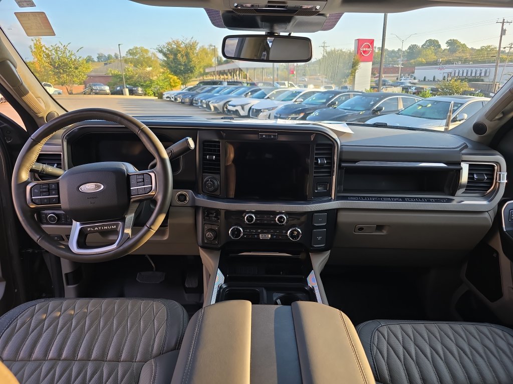 Used 2026 Ford F250 Platinum w/ Platinum Plus Package AWD/4WD image 21