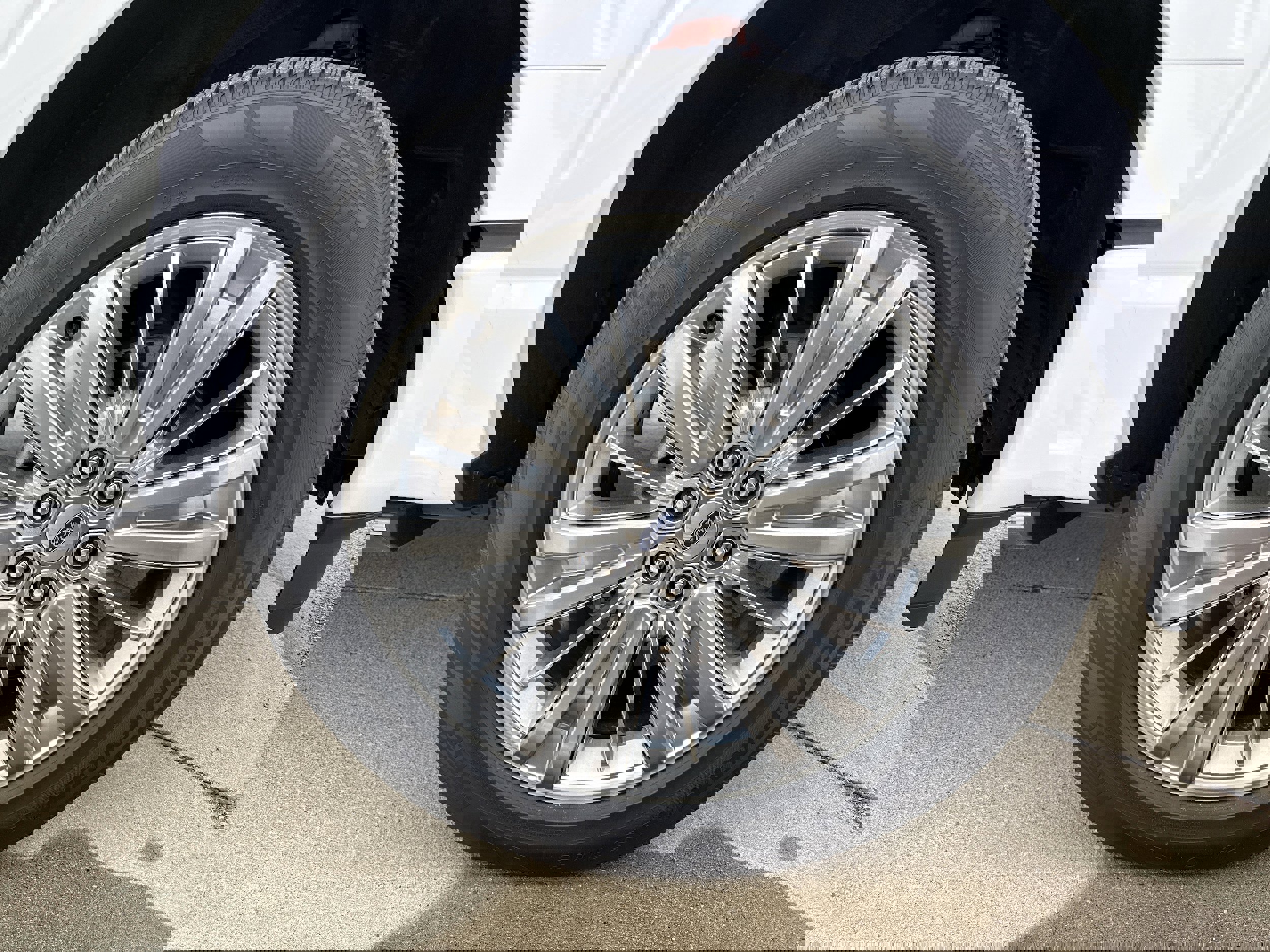 Used 2024 Ford F150 Platinum w/ Equipment Group 703A Plus image 27