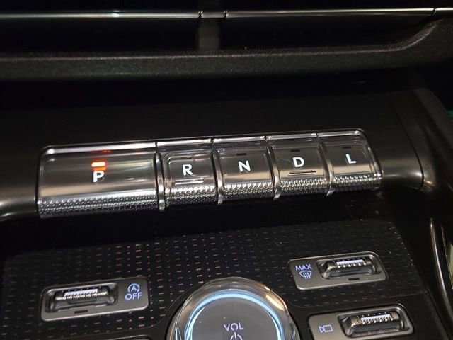 Used 2024 Lincoln Nautilus Premier w/ Equipment Group 102A image 19