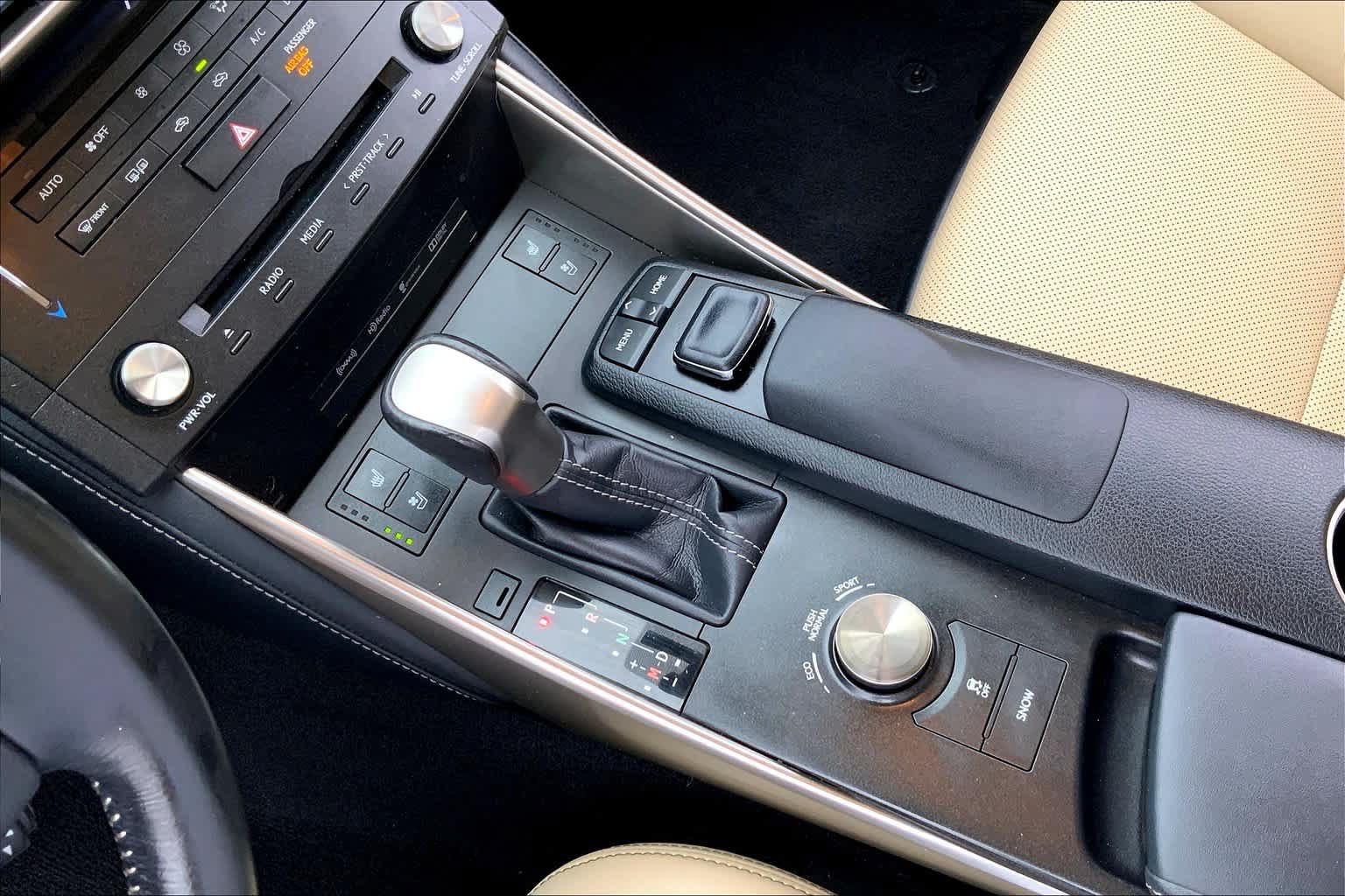 Used 2015 Lexus IS 350 w/ Navigation System Package RWD image 16