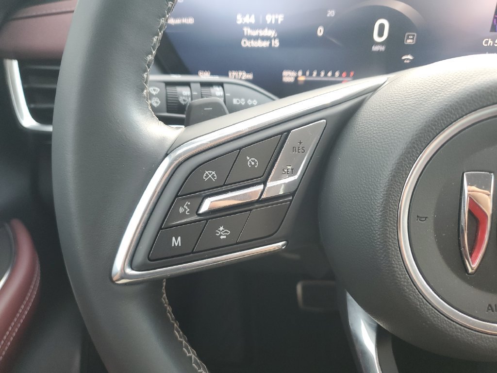 Used 2025 Buick Envision Sport Touring AWD/4WD image 17