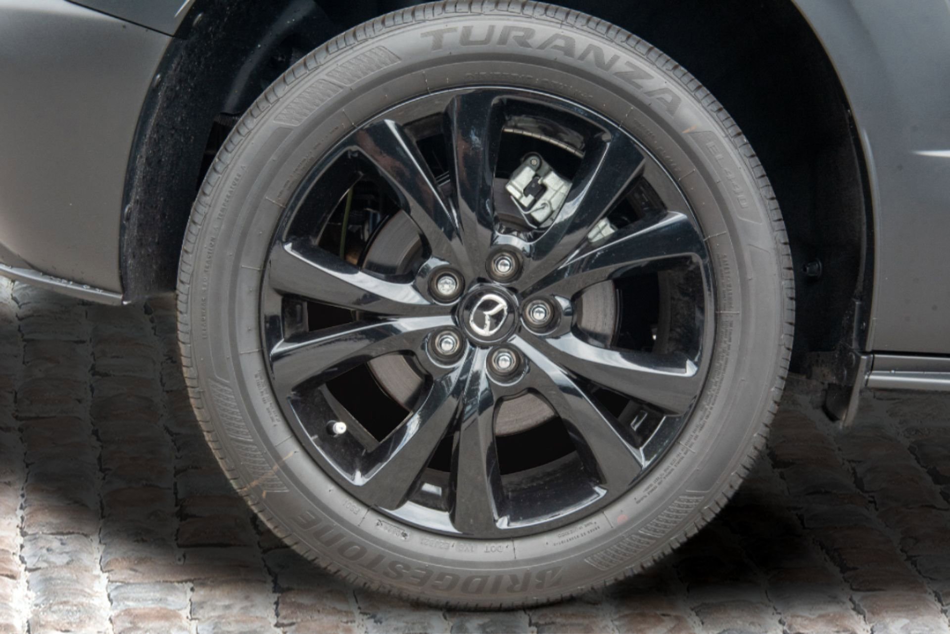 New 2024 MAZDA CX-30 Carbon image 33