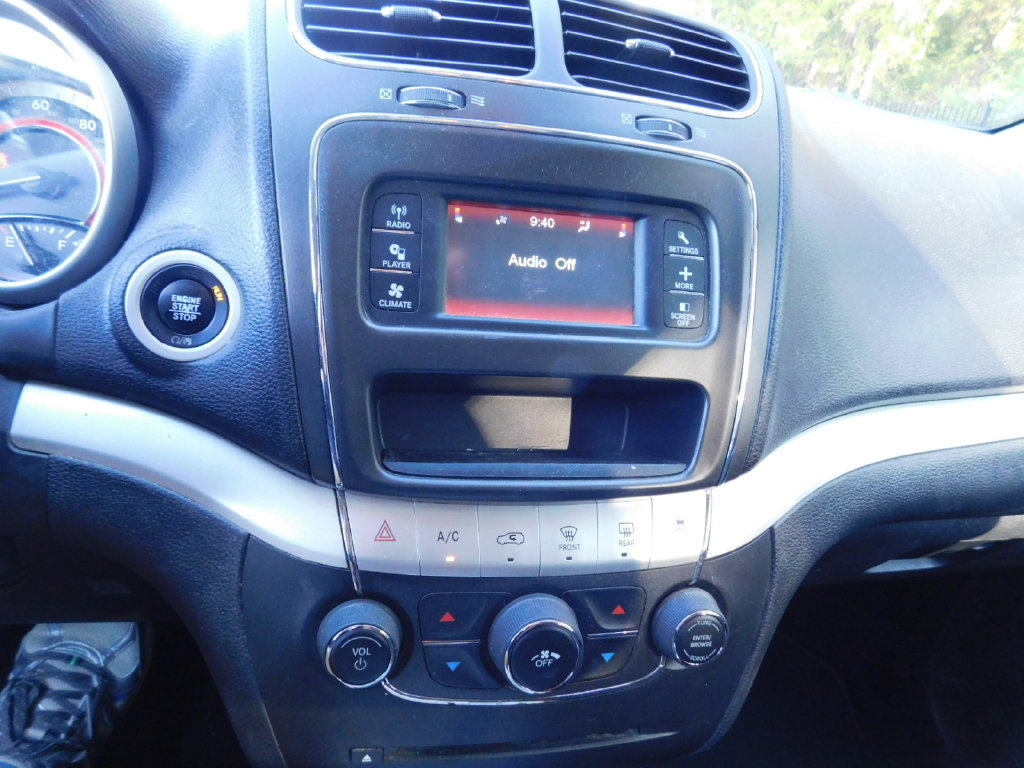 Used 2018 Dodge Journey SE w/ Popular Equipment Group FWD image 9