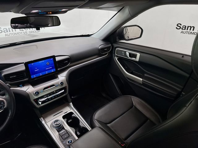 Used 2022 Ford Explorer XLT w/ Equipment Group 202A image 23