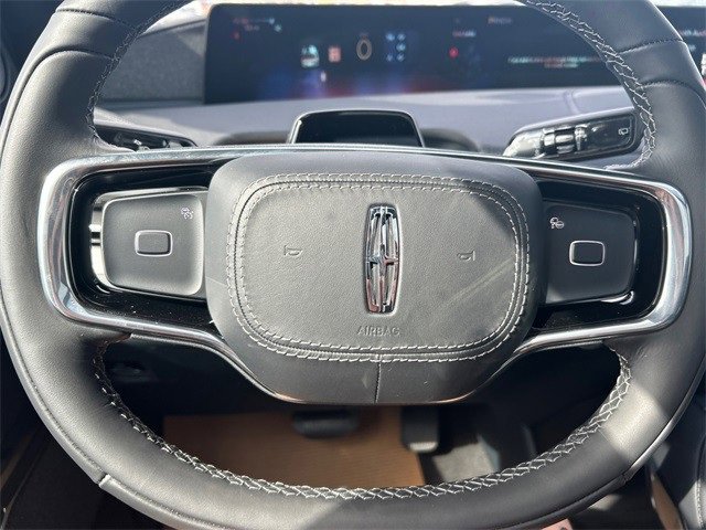 New 2025 Lincoln Navigator L Reserve w/ Jet Appearance Package image 36