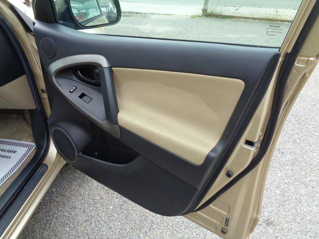 Used 2010 Toyota RAV4 4WD image 26