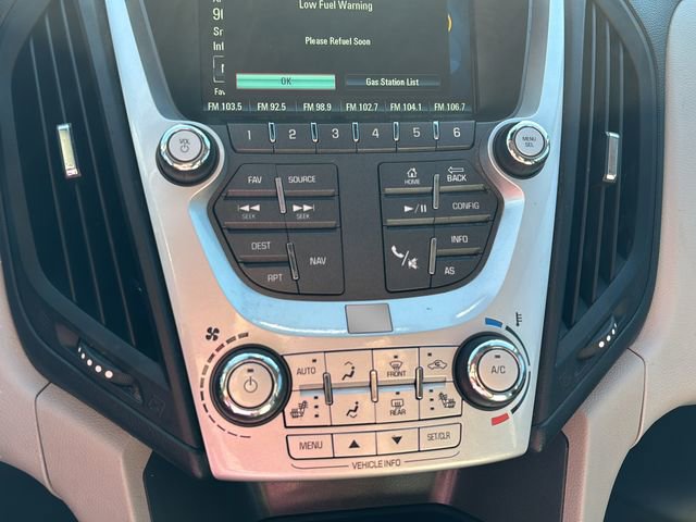 Used 2016 Chevrolet Equinox LTZ w/ Enhanced Convenience Package image 27