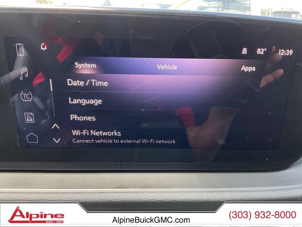 Used 2025 Buick Envista Preferred FWD image 16
