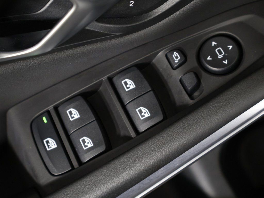 Used 2023 BMW M3 image 41