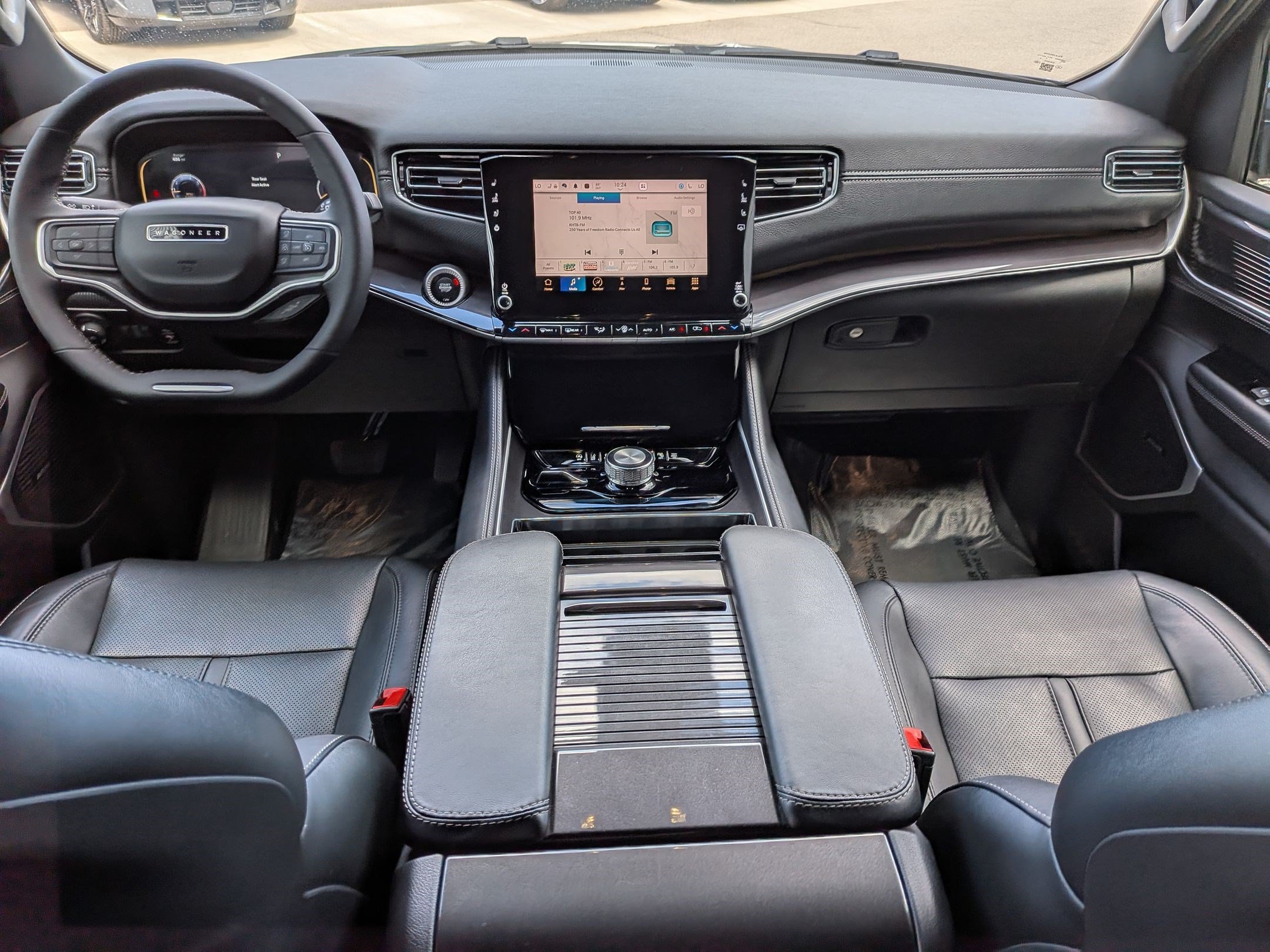Used 2023 Jeep Wagoneer 4WD w/ Convenience Group I image 25